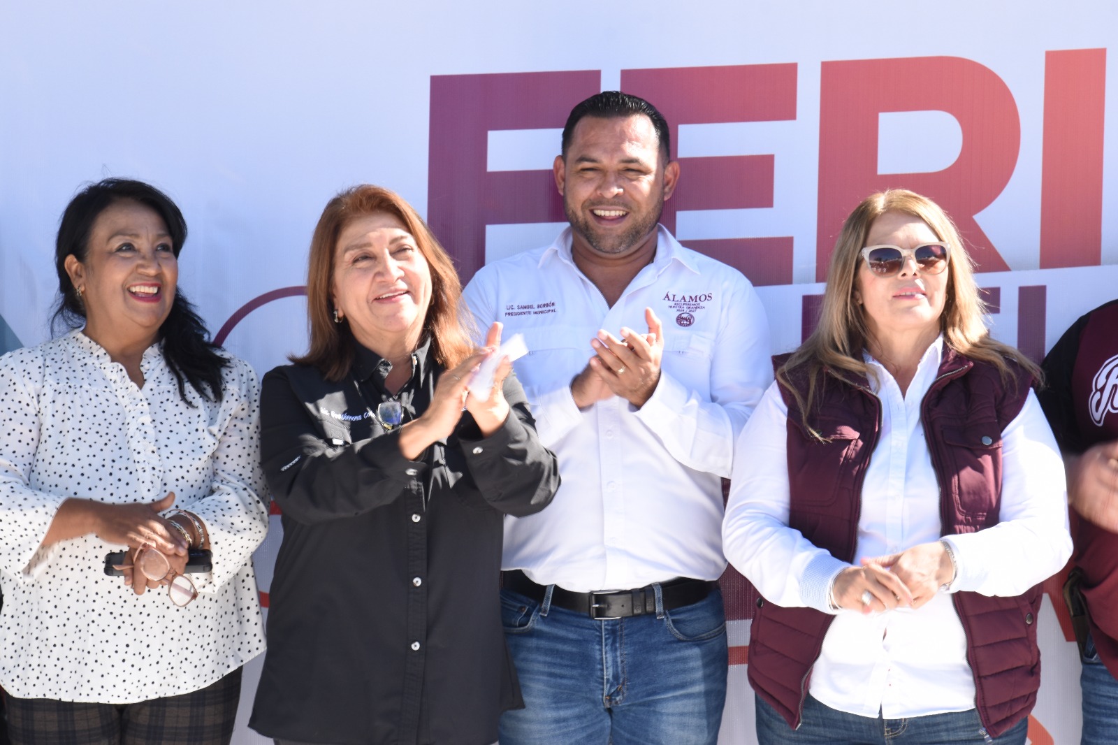 Gobierno de Sonora realiza con éxito la “Feria del Mar en Álamos”